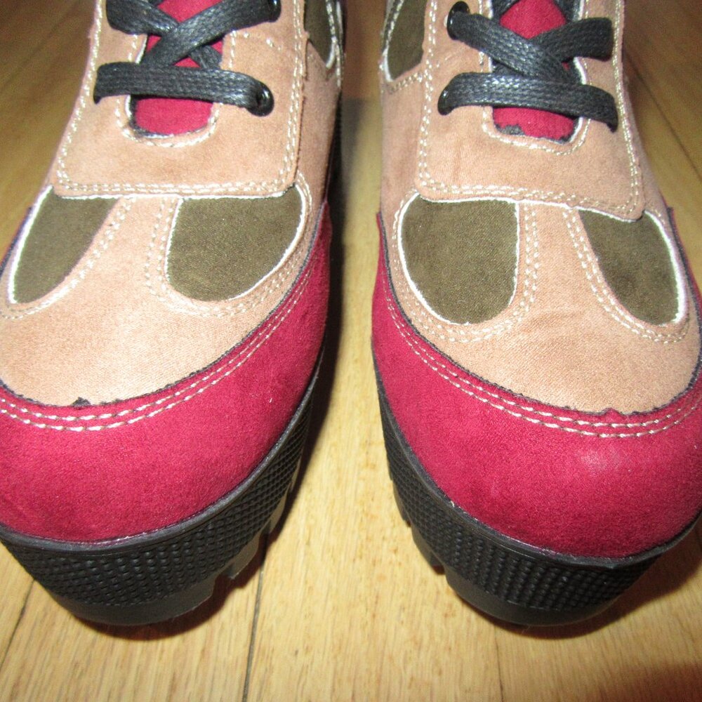 Bamboo Color Block Boots/Platform/Side Zi/Size 8.… - image 2